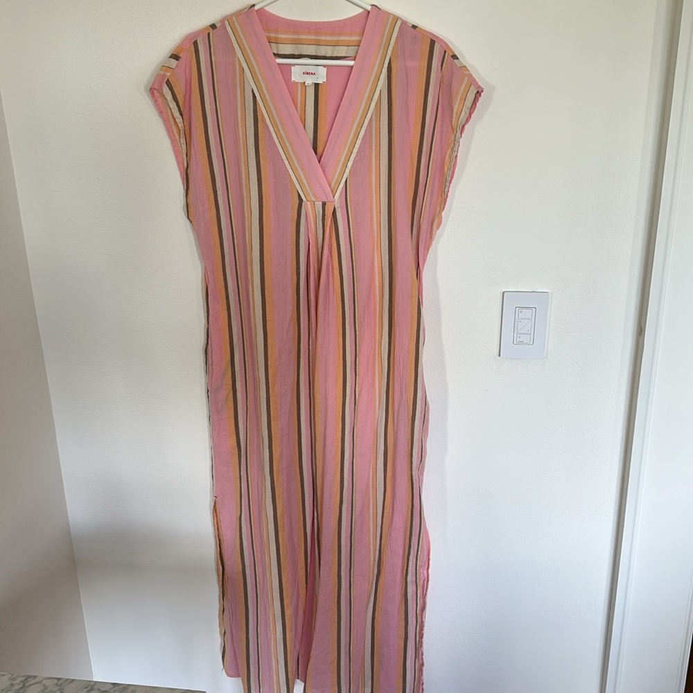 XiRENA Pink Striped Maxi Dress